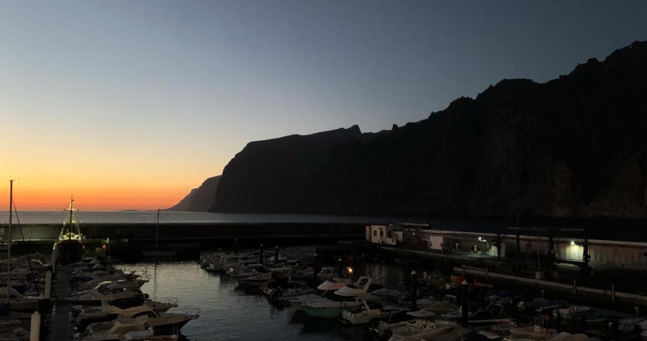 Summertime Sunset Los Gigantes Acantilado de los Gigantes Eksteriør billede